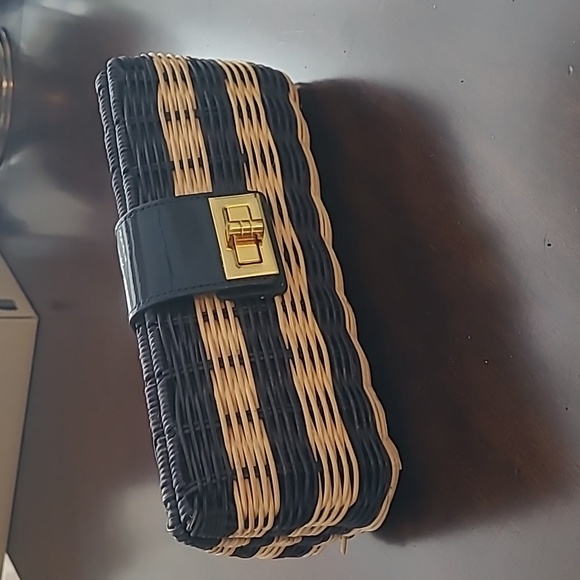 J. Crew Handbags - J.Crew natural Navy wicker basket patent leather brass buckle purse